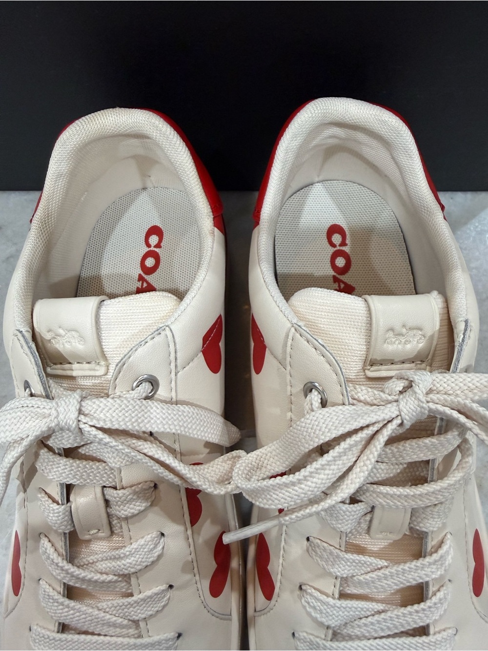 Coach Lowline Heart-Print Leather Sneaker New Size 8 - Picture 7 of 9